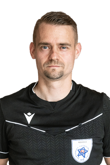 Slovenský futbalový rozhodca Peter Bednár