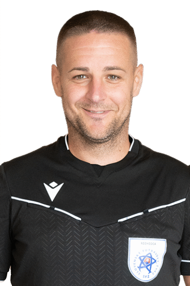 Slovenský futbalový rozhodca Peter Čajka