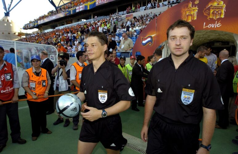 Sweden v netherlands uefa euro 2004 quarter final