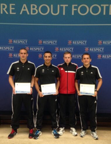 Uefa core diplomy kovac glova pozor 1