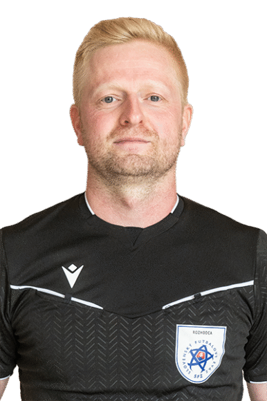 Slovenský futbalový rozhodca Tomáš Straka