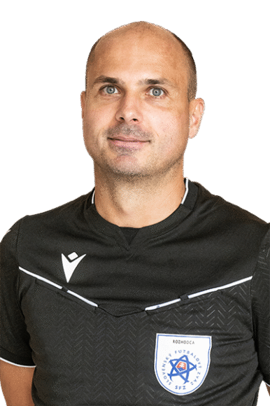 Slovenský futbalový rozhodca Martin Vitko